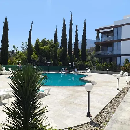Appartamento Eden Garden 2 Bedroom Alsancak