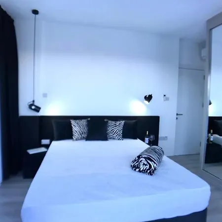 Apartment Eden Garden 2 Bedroom Alsancak