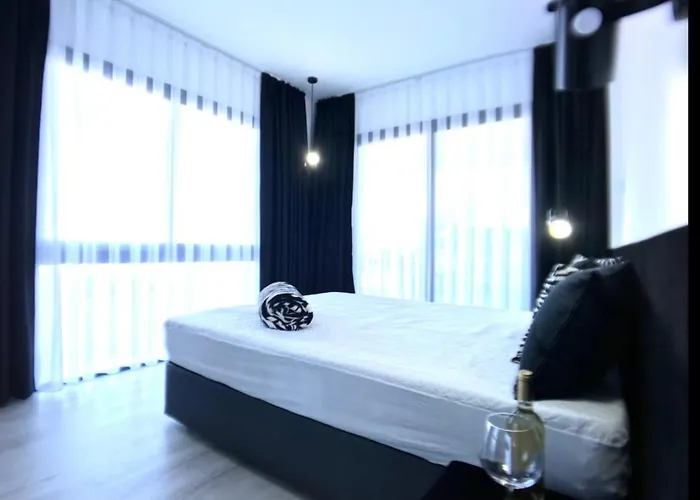 Appartamento Eden Garden 2 Bedroom Alsancak *