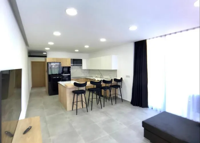 Appartamento Eden Garden 2 Bedroom Alsancak