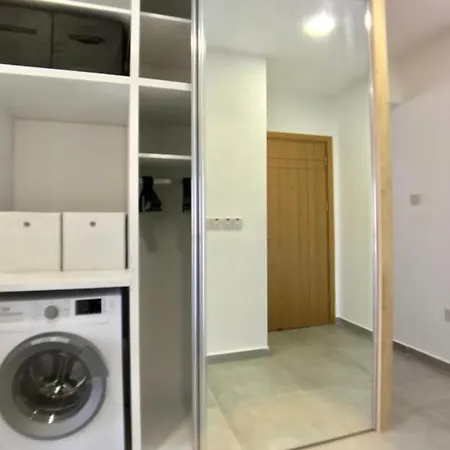 Eden Garden 2 Bedroom Alsancak Апартаменты